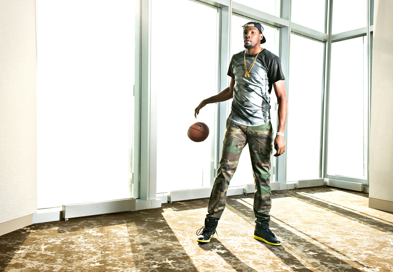 Kevin Durant of the Oklahoma City Thunder poses for the Hollywood Reporter in the Devon Tower downtown Oklahoma City

Kenneth M. Ruggiano is a portrait photographer living in Tulsa, Oklahoma